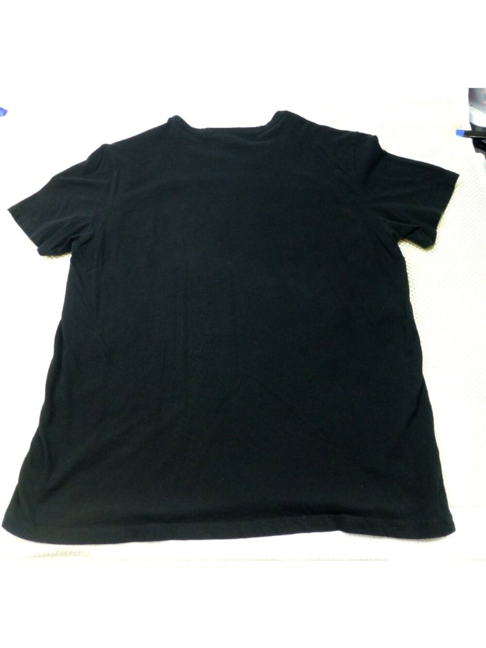 The Mandalorian Baby Yoda Graphic Black T-Shirt Disney Old Navy XL - Picture 3 of 7